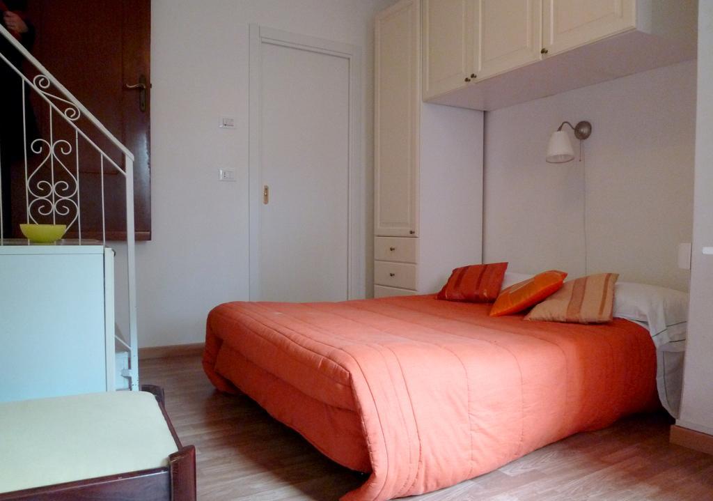 Solemagia In Via Roma Hotel Vernazza Exterior photo